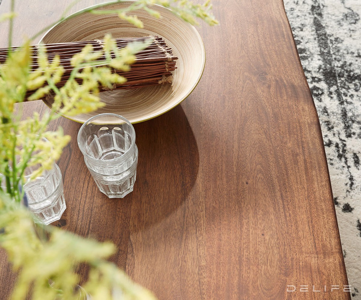 Klubska mizica Live-Edge, Material: Akacija