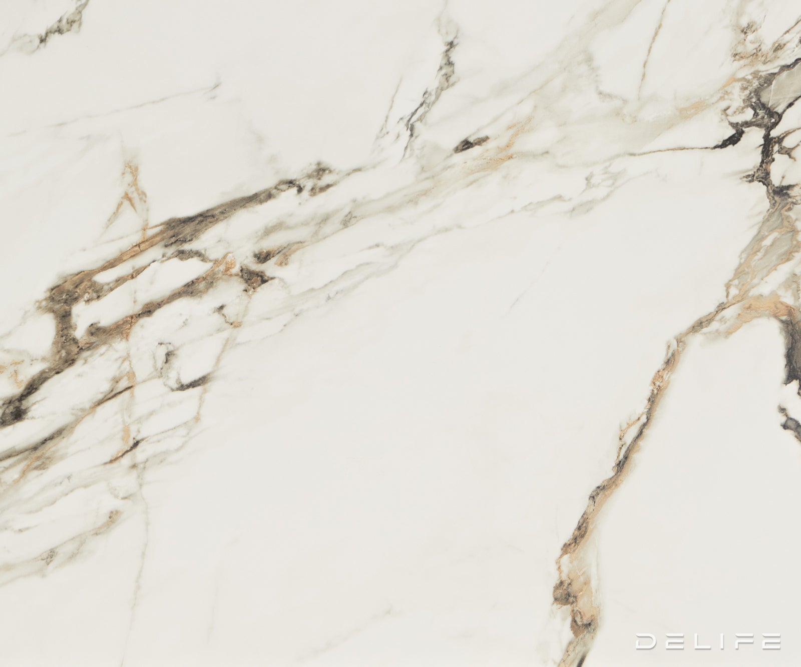 Klubska mizica Ekrem 66x65cm, Material: keramika Calacatta