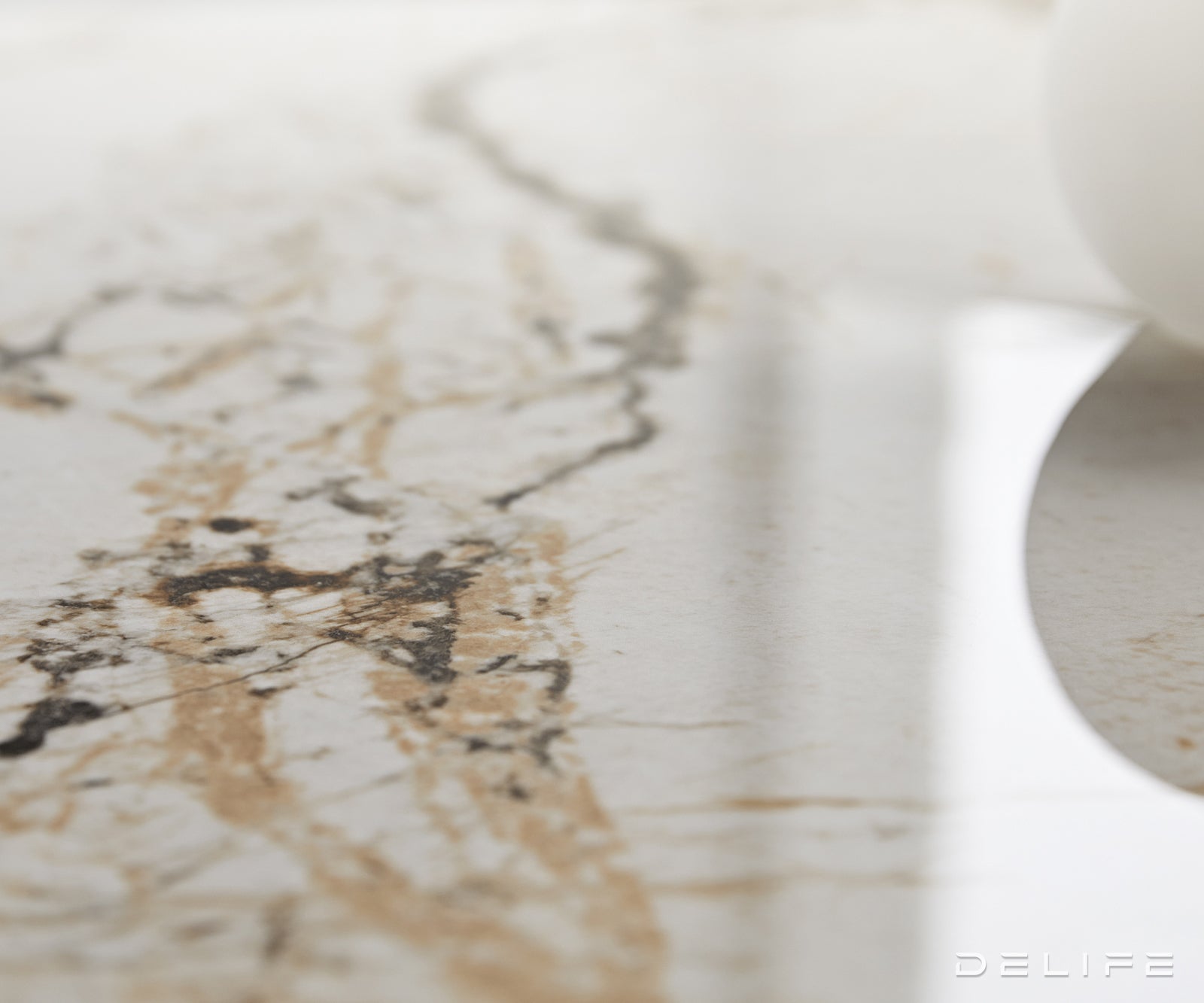 Klubska mizica Casilda 150x90cm, Material: keramika Laminam